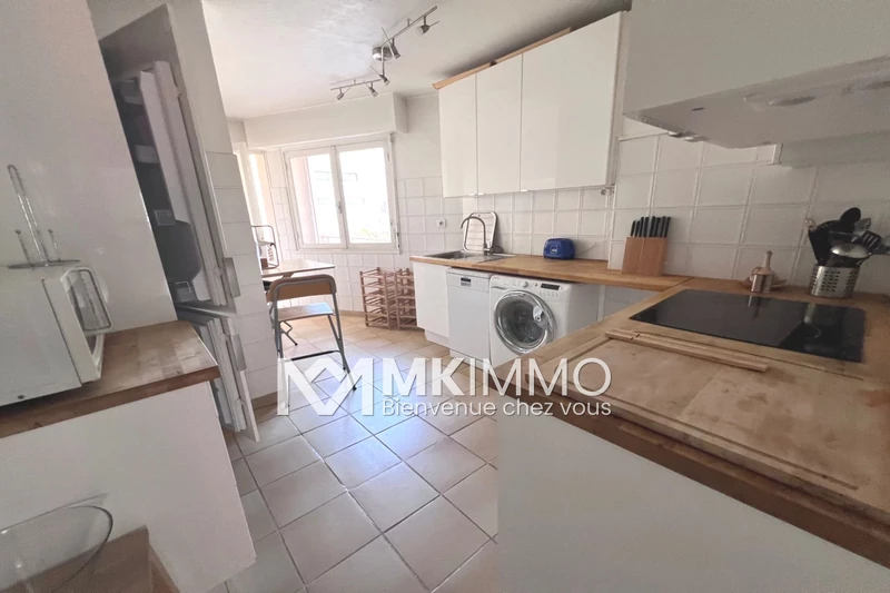 Location appartement Antibes  