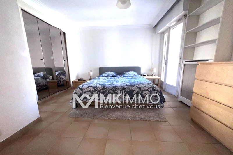 Location appartement Antibes  