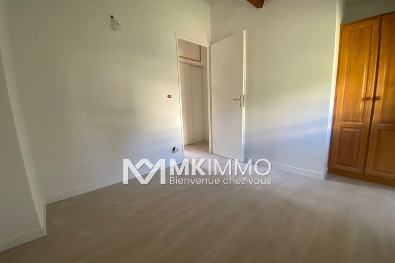 Location appartement Vence  