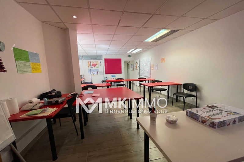 Professionnel local professionnel Valbonne  