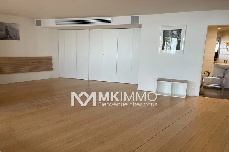 Professionnel local professionnel Villeneuve-Loubet  