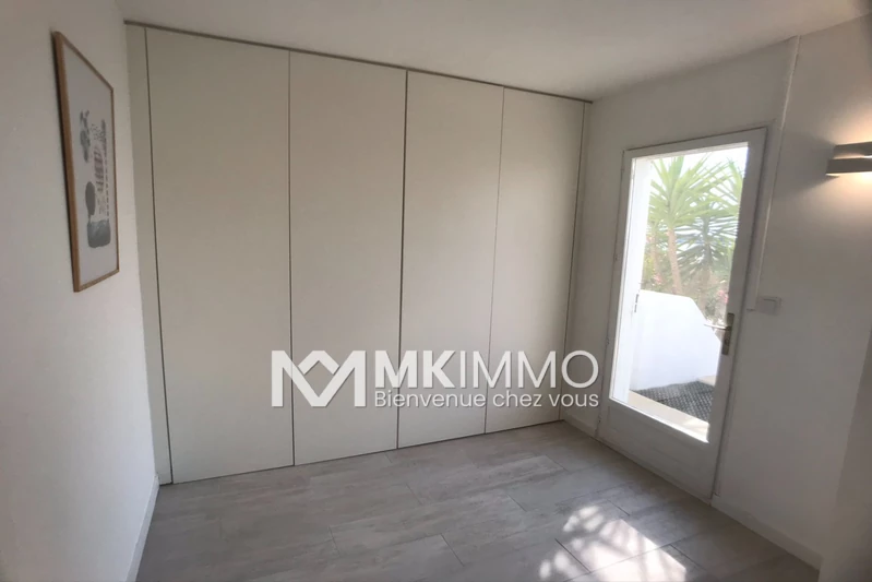 Professionnel local professionnel Villeneuve-Loubet  Professionnel local professionnel Villeneuve-Loubet