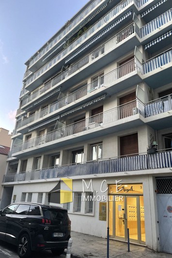 Photo Appartement Cagnes-sur-Mer Centre-ville,   achat appartement  3 pièces   67&nbsp;m&sup2;