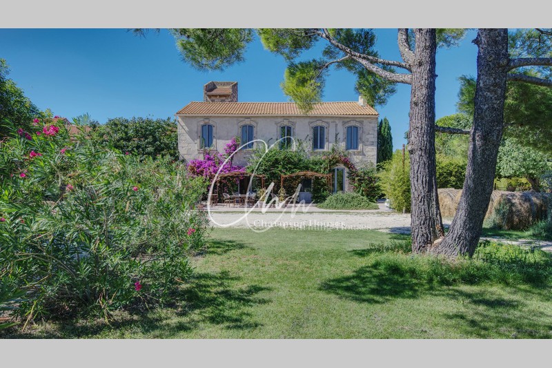 Vente maison en pierre Arles  