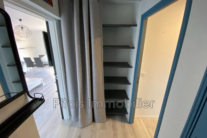 Location appartement Grasse  