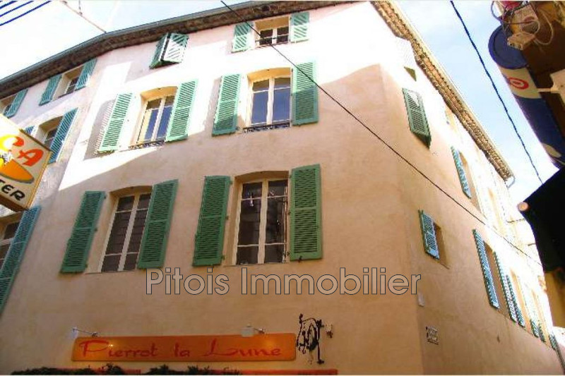 Location appartement Antibes  