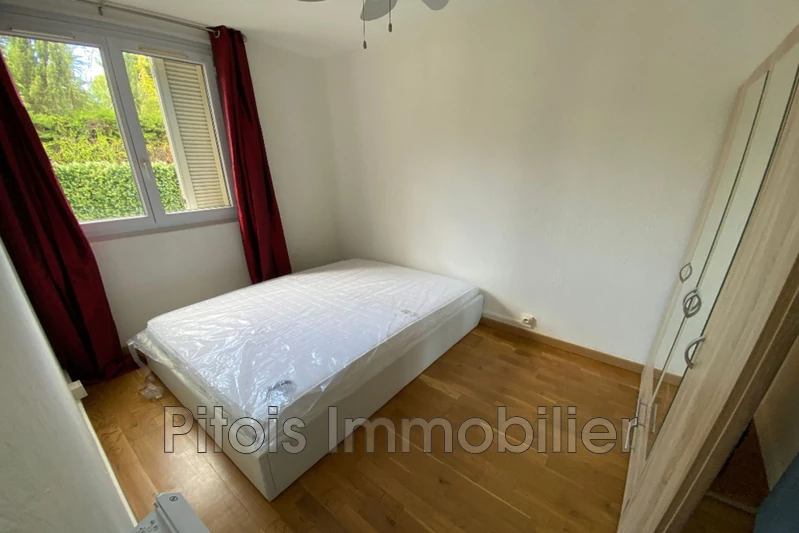 Location appartement Antibes  