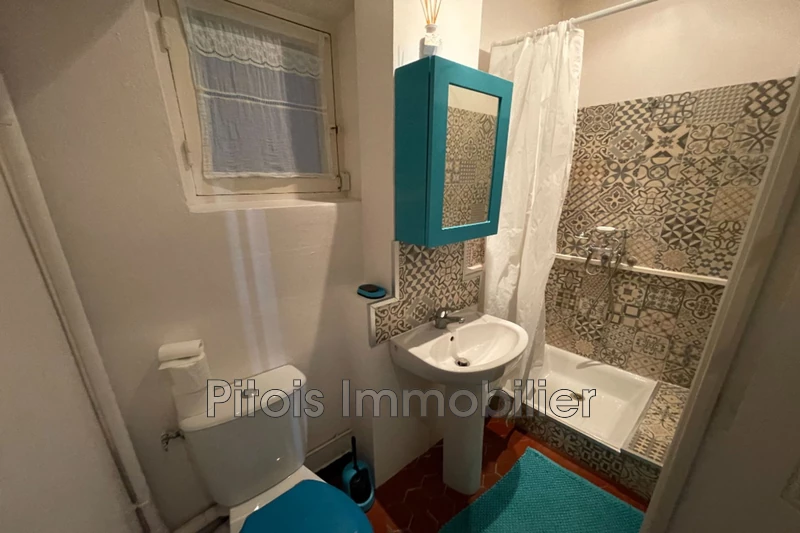 Location appartement Antibes  