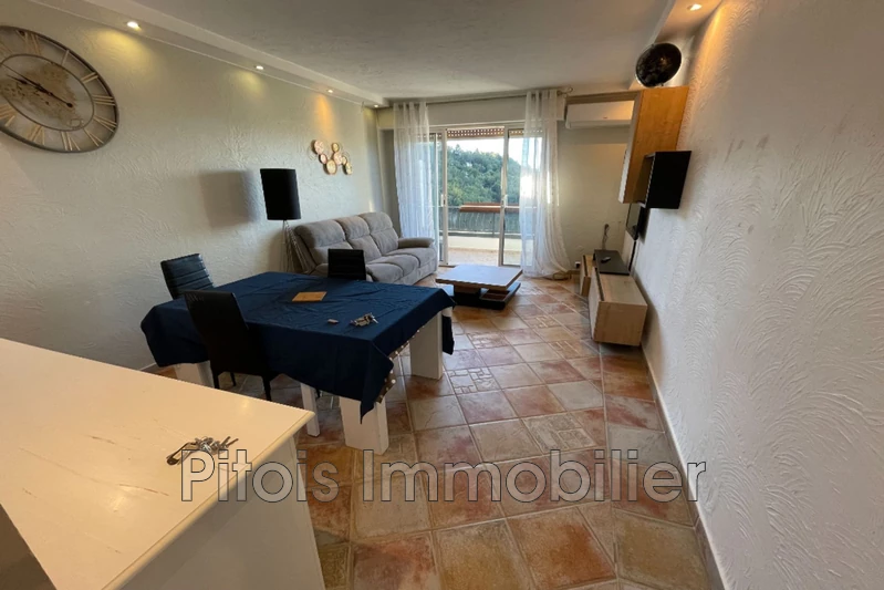 Location appartement Grasse  