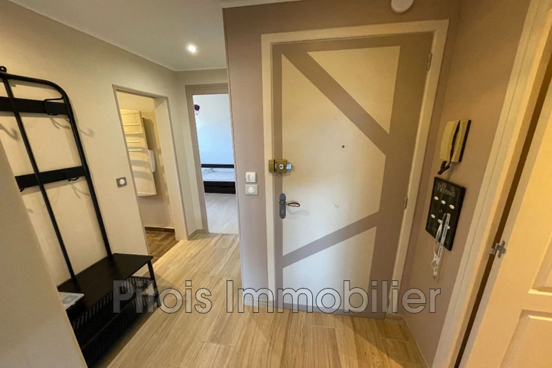 Location appartement Grasse  