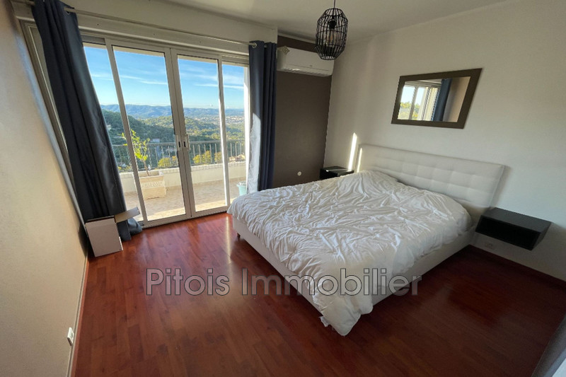 Location appartement Grasse  