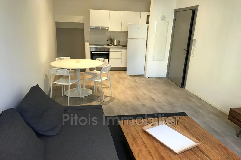 Location appartement Vallauris  