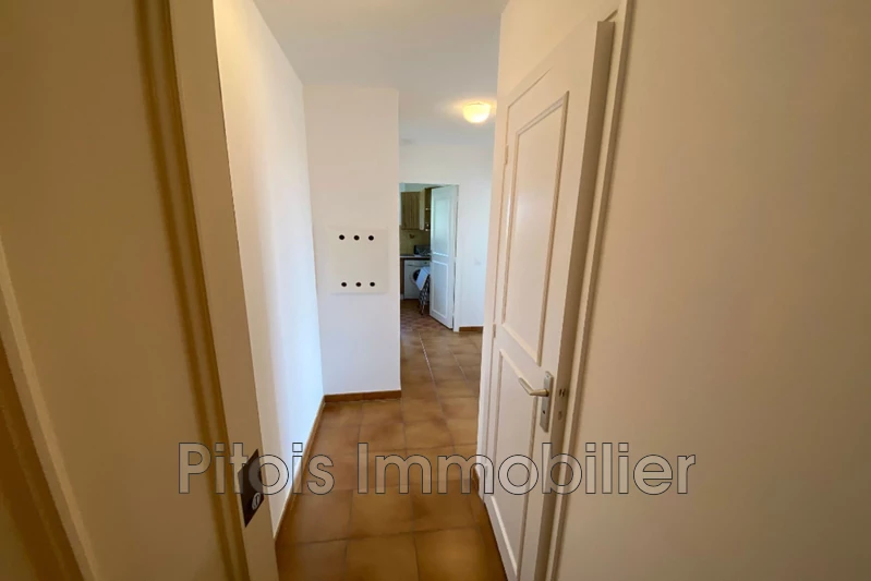 Location appartement Antibes  