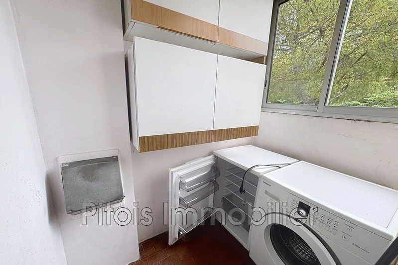 Location appartement Antibes  