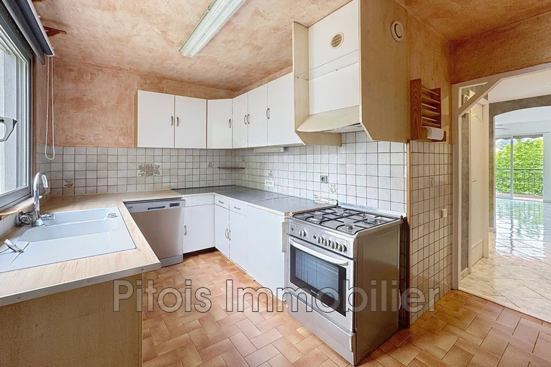 Location appartement Antibes  