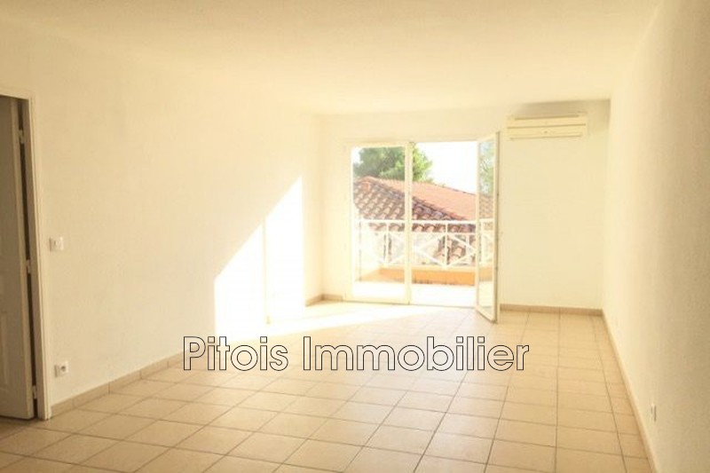 Photo n°1 - Location appartement Antibes 06600 - 750 €