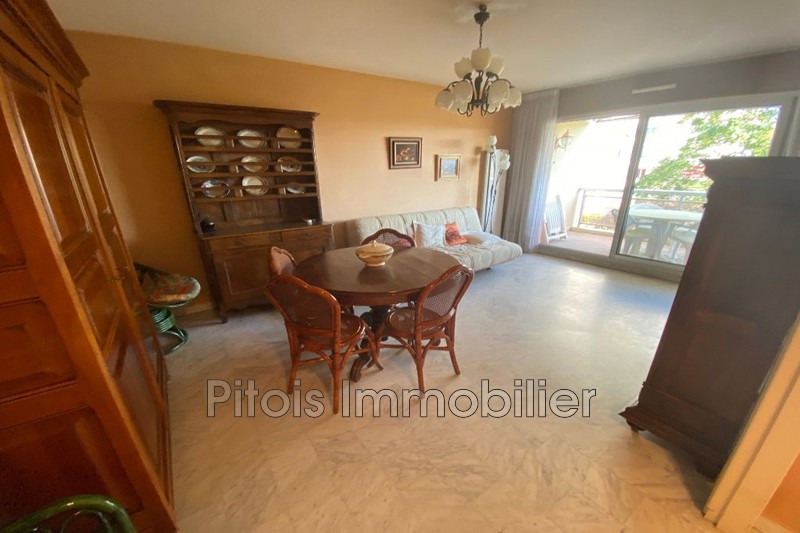 Photo n°2 - Location appartement Antibes 06600 - 850 €