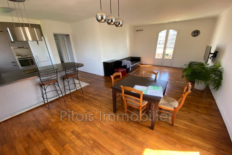 appartement  3 rooms  Antibes Close ti the beaches  72 m² -   