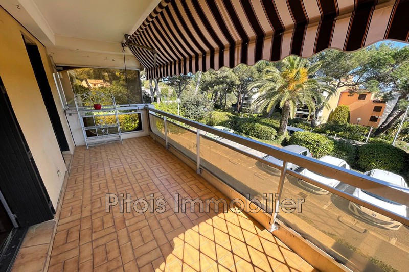 appartement  4 rooms  Antibes Commerces  83 m² -   