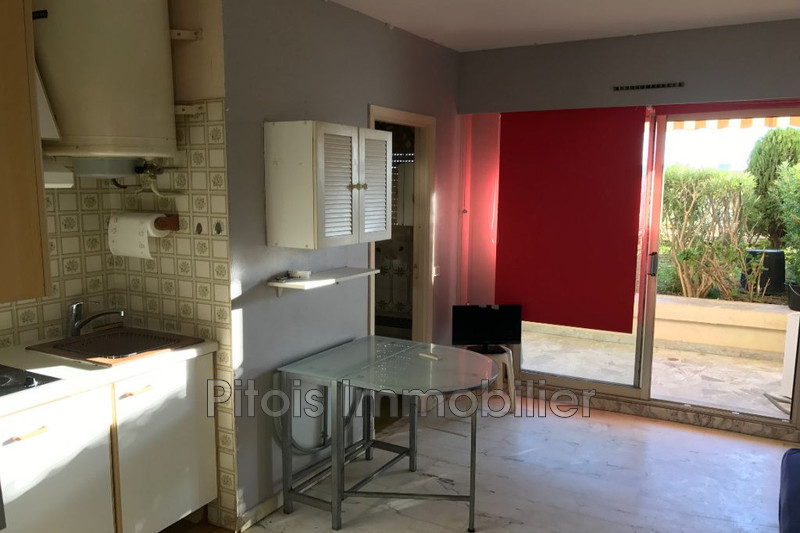 Location appartement Antibes  