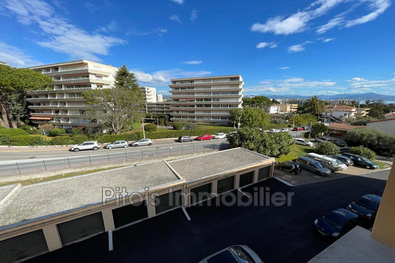 Location appartement Antibes  