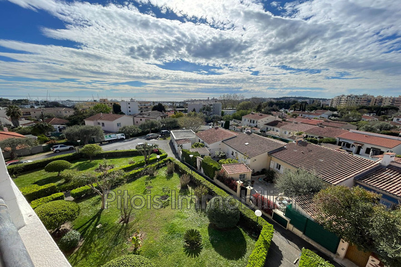 Location appartement Antibes  