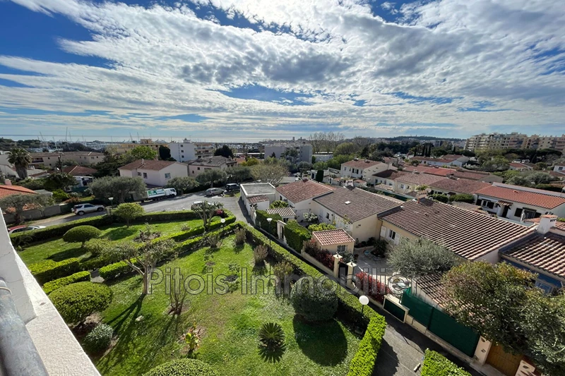 Location appartement Antibes  