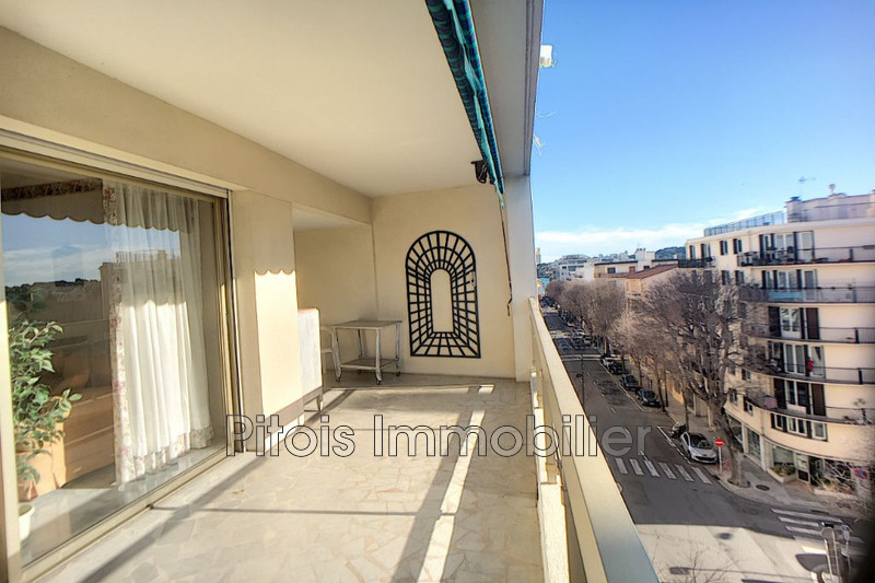 appartement  3 pièces  Antibes Antibes carre d or  79 m² -   