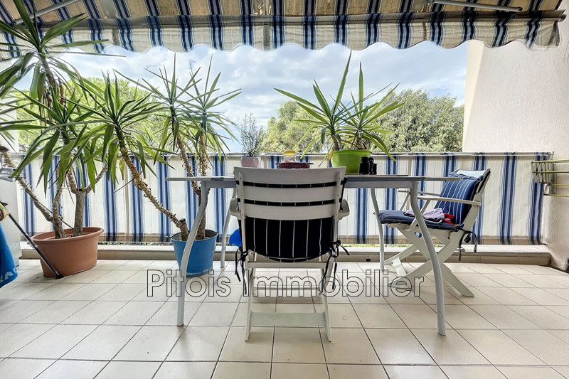 appartement  2 pièces  Antibes Fontmerle  54 m² -   