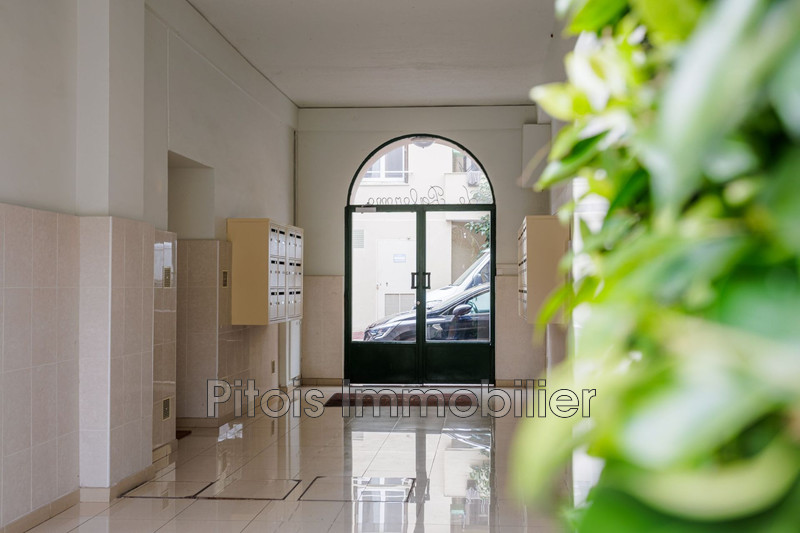 appartement  studio  Juan-les-Pins   21 m² -   