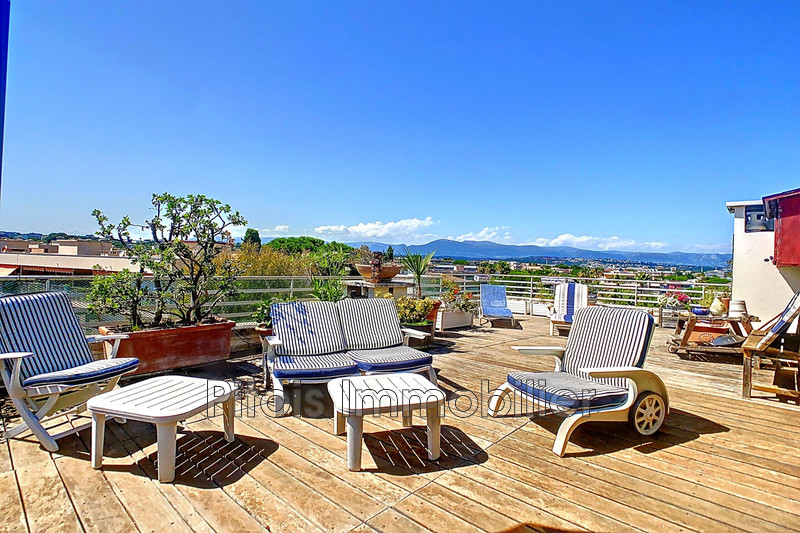 appartement  3 rooms  Antibes   154 m² -   