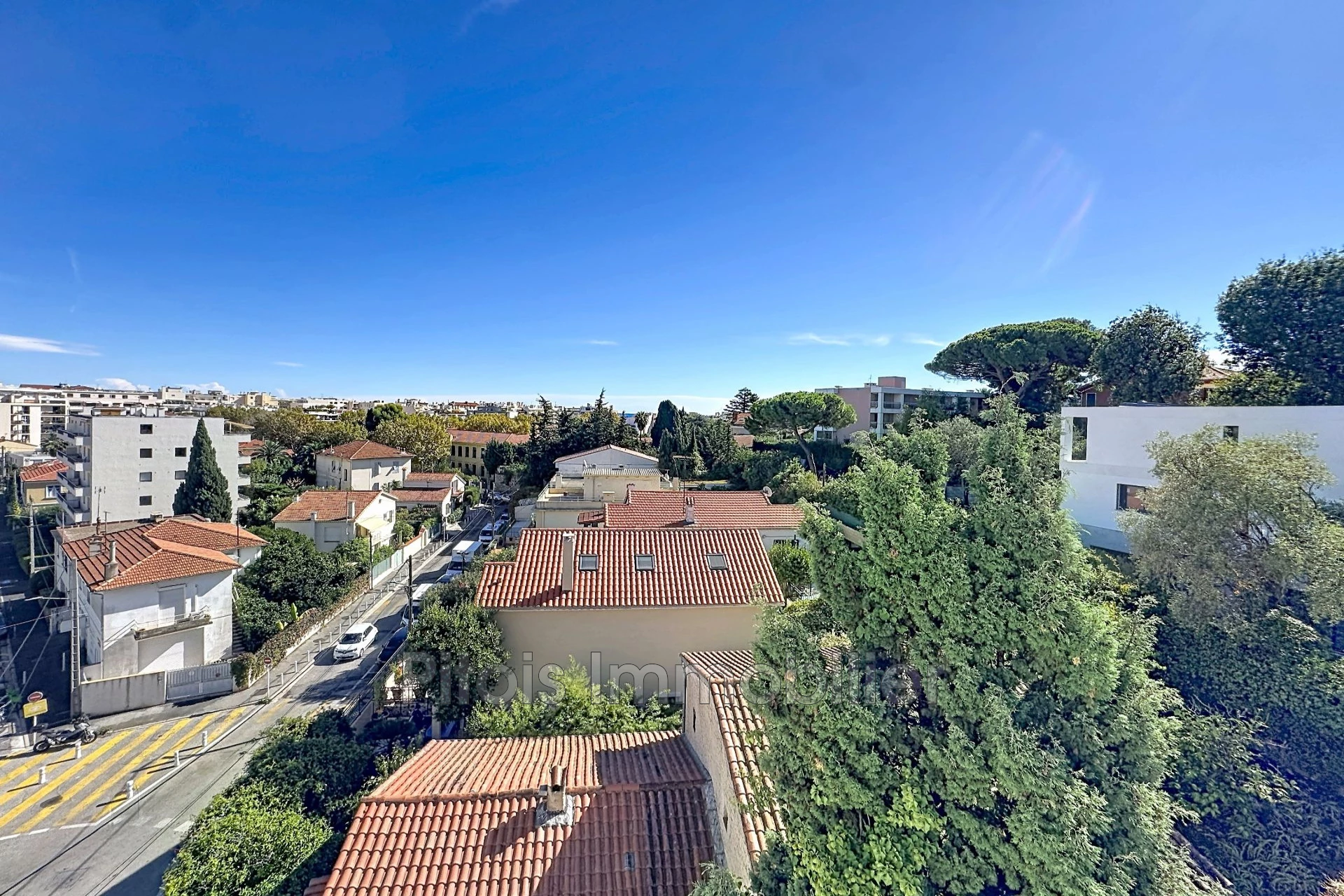 Appartement 4 pièces 71 m² · à Antibes · 71 m² · 449 000 €