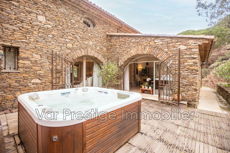 Photo n°10 - Vente maison Roquebrune-sur-Argens 83520 - 1 610 000 €