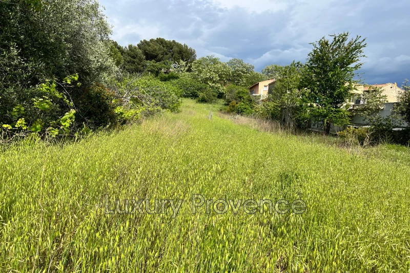 Vente terrain Saint-Savournin  