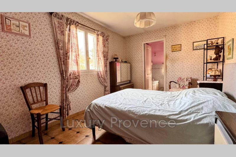Vente villa Châteauneuf-le-Rouge  