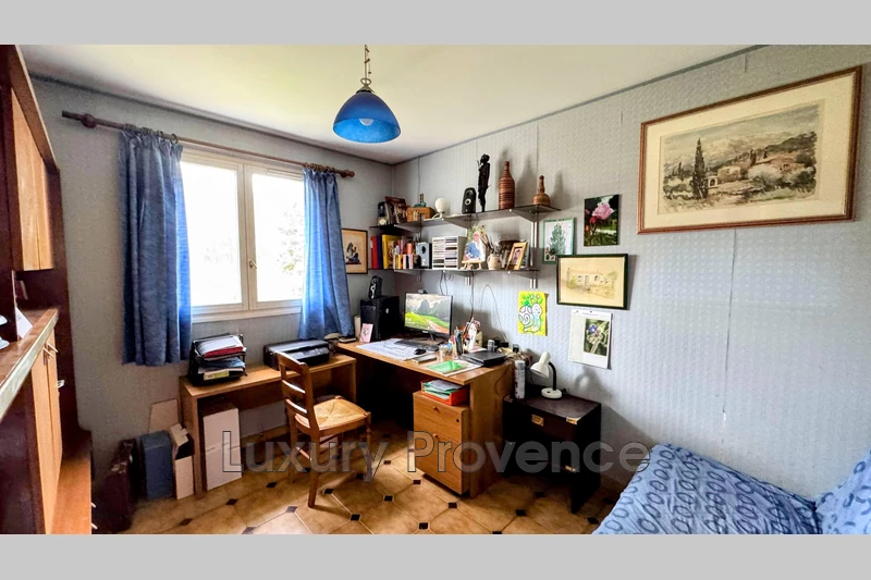 Vente villa Châteauneuf-le-Rouge  
