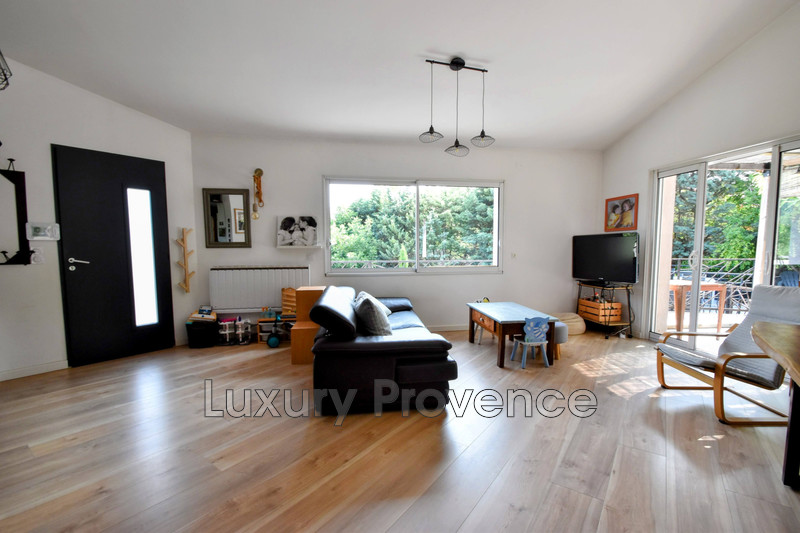 Vente villa Châteauneuf-le-Rouge  