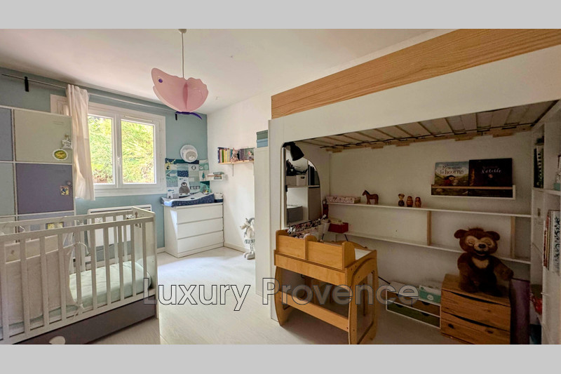 Vente villa Châteauneuf-le-Rouge  