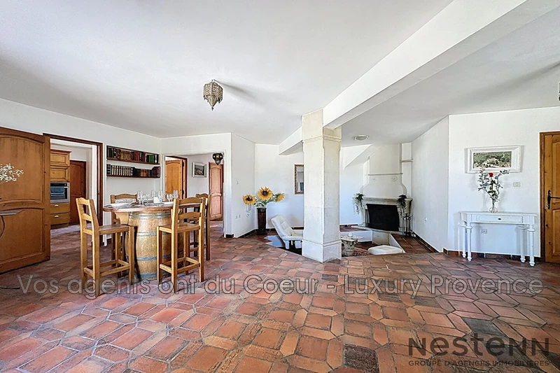 Vente villa Châteauneuf-le-Rouge  