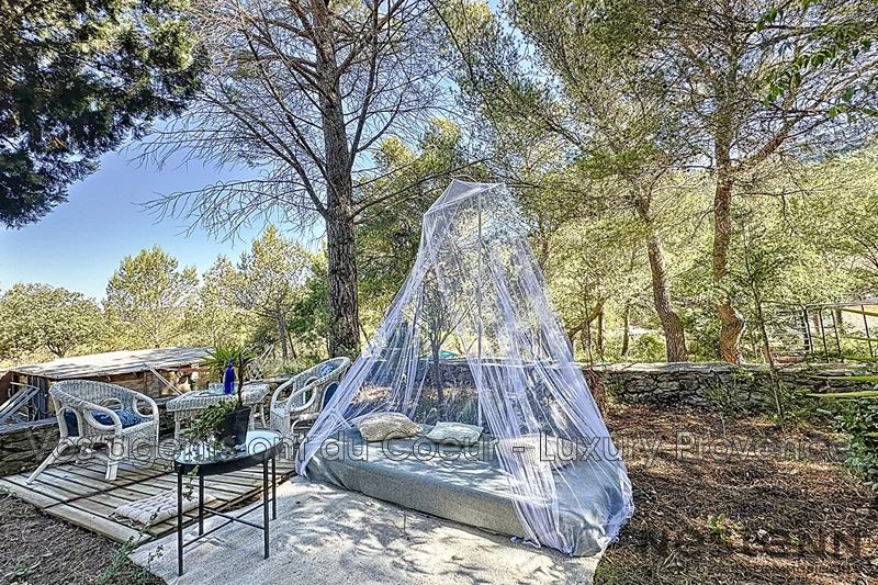 Vente villa Châteauneuf-le-Rouge  