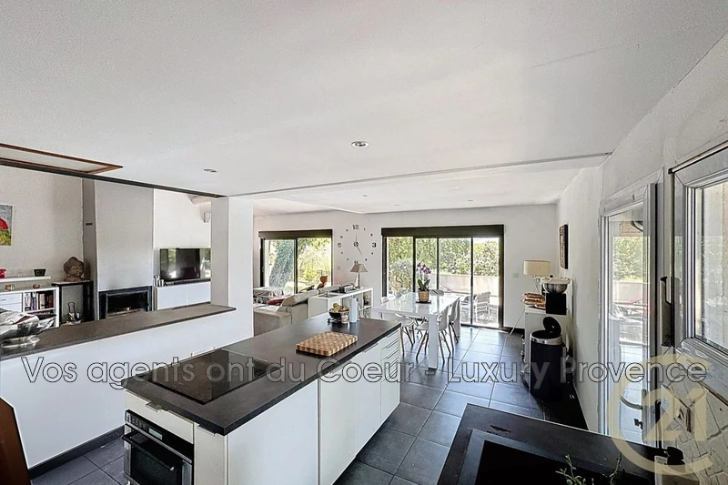 Vente maison Pourrières  