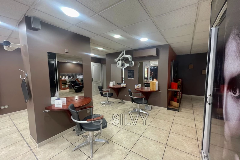 Professionnel local commercial Orange  