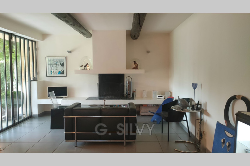 Vente demeure de prestige Suze-la-Rousse  