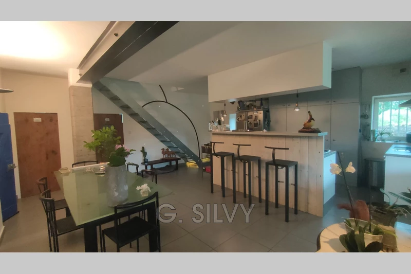 Vente demeure de prestige Suze-la-Rousse  
