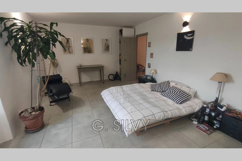 Vente demeure de prestige Suze-la-Rousse  