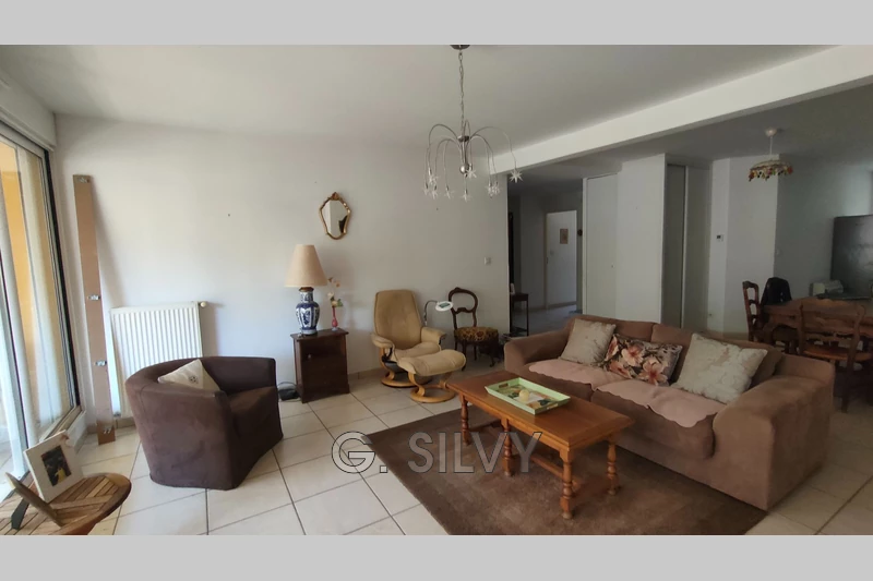 Vente appartement Sainte-Cécile-les-Vignes  