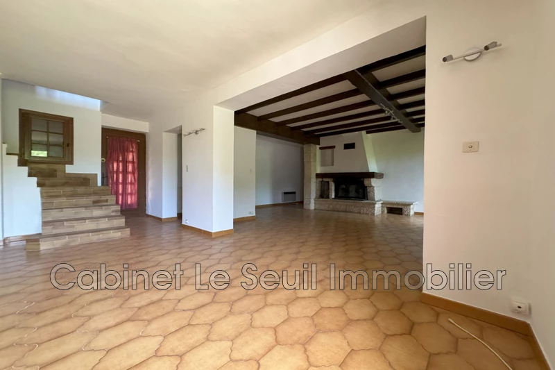 Location maison Saignon  