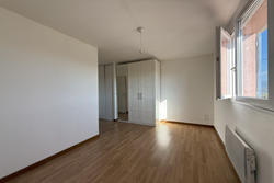 Location maison Apt  
