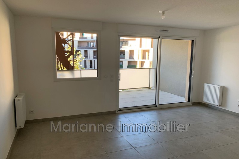 Photo Appartement Saint-Jean-de-Védas  Location appartement  3 pièces   62&nbsp;m&sup2;