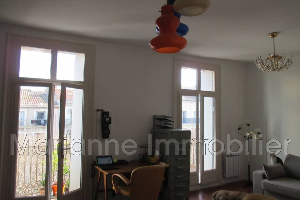 Photo Appartement Sète  Location appartement  1 pièce   40&nbsp;m&sup2;